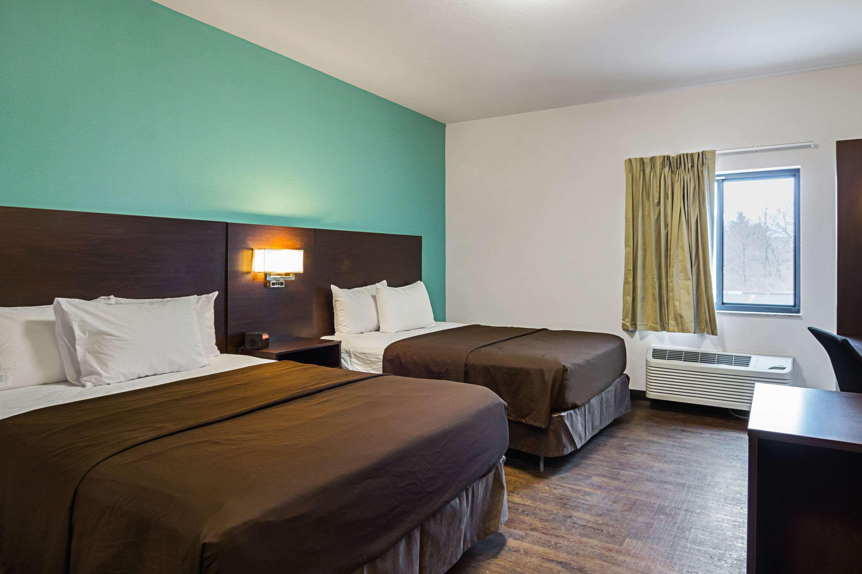 Suburban Studios Monaca - Pittsburgh Екстер'єр фото