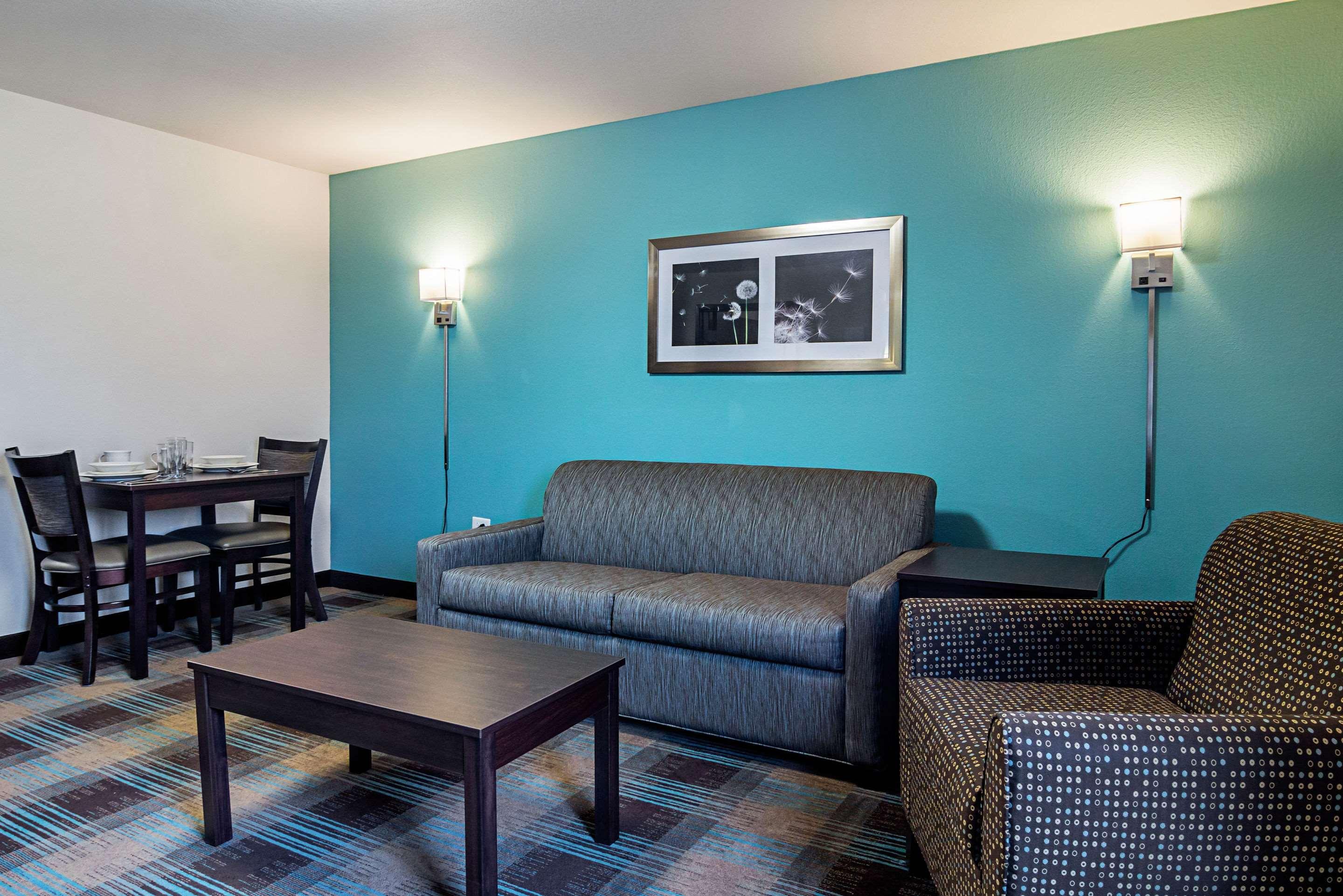Suburban Studios Monaca - Pittsburgh Екстер'єр фото